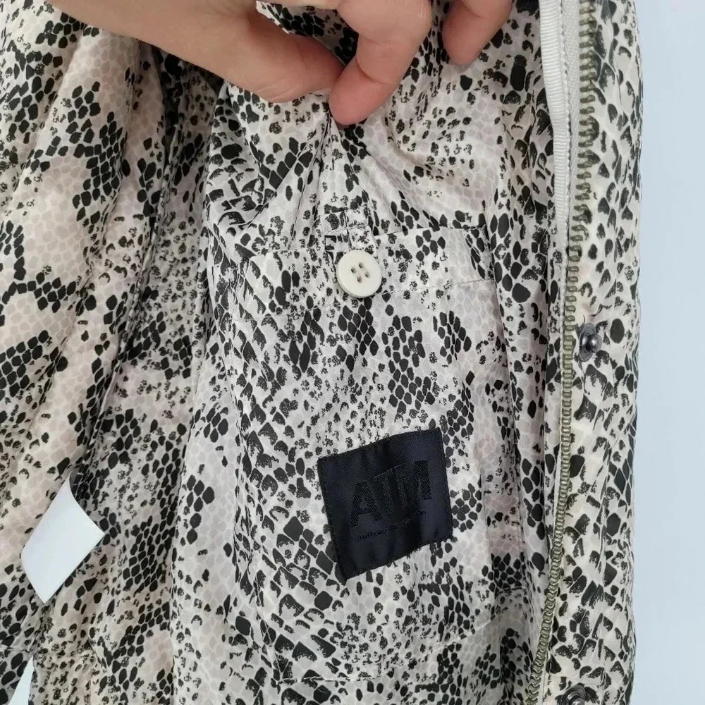 Atm Animal print feather down boxy puffer jacket size Medium - Picture 4 of 12